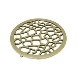 Salvamanteles Floral de Aluminio con Acabado Plateado, Resistente al Calor, para Ollas y Sartenes, Protege la Mesa de Comedor del Daño Causado por el Calor - Product Image 4