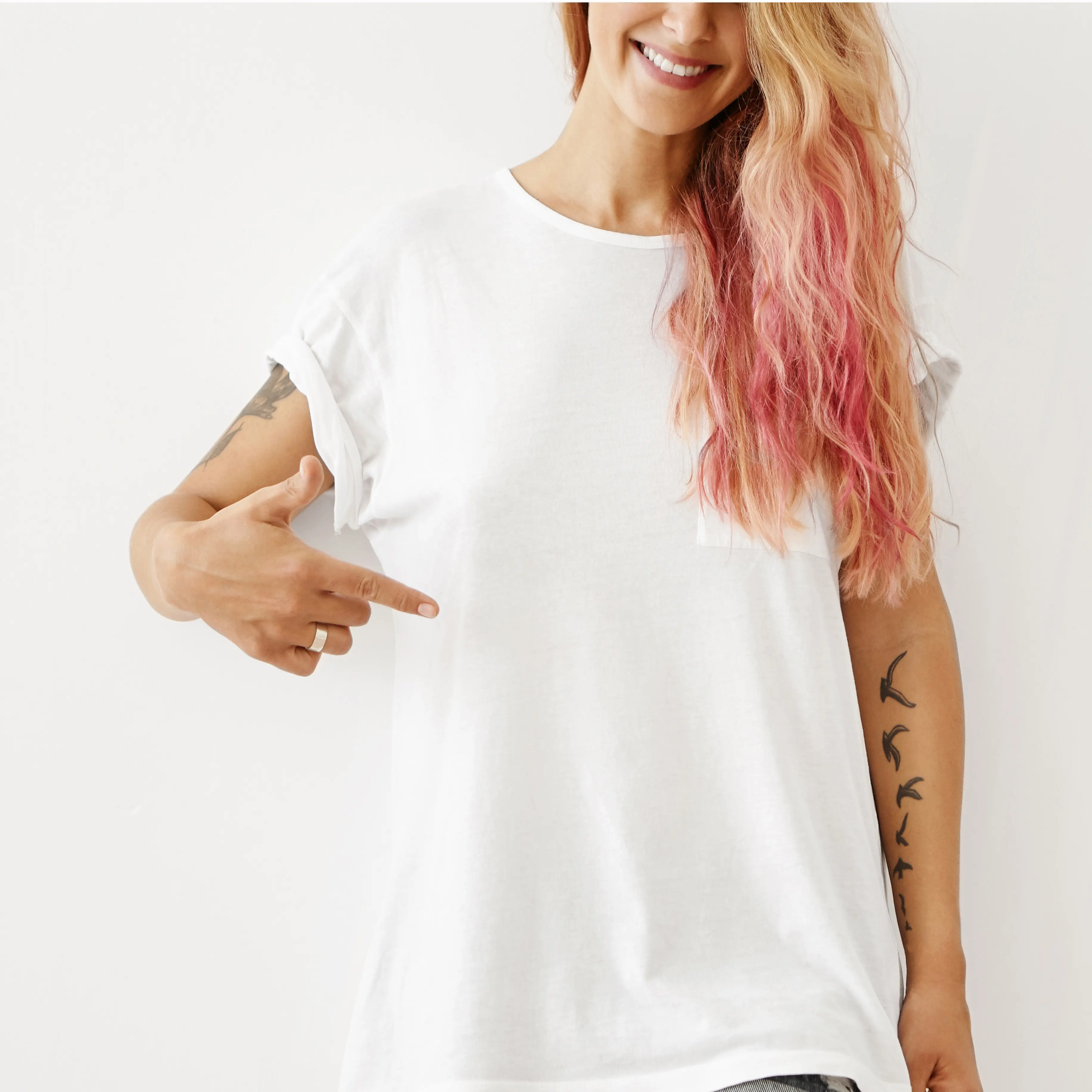 Yeni varış kadın kırpma üstleri T gömlek kadın moda kişiselleştirilmiş baskı kısa kollu kırpılmış T Shirt