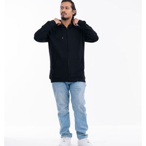 Sweat à capuche avec poche kangourou pour homme, couleur noire, fermeture éclair, écologique, sweat d'hiver de haute qualité en tissu polaire - Product Image 5