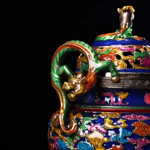 Quemador de Incienso Aromático Decorativo Premium Diseñado para Madera de Oud con Expresión Cultural Moderna - Product Image 6