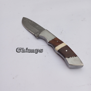 Nouveauté : Couteau de chasse ergonomique en acier Damas, outil de survie pour le camping en plein air, fabrication artisanale, poignée en bois de noyer facile à saisir - Product Image 6
