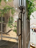 Cage à oiseaux en aluminium léger et personnalisé grande avec arbre artificiel et caméra intégrée Volière de qualité supérieure avec accessoires pour mangeoire
