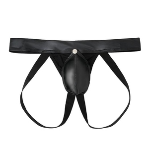 Caleçon string en cuir noir pour homme, taille basse, couleur unie, design sexy et tentant - Product Image 3