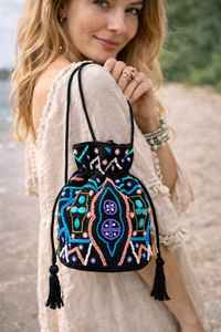 Bolso de Mano Tradicional Indio Potli para Mujer, Bolso Hecho a Mano, Regalo de Navidad, Bolso Tipo Clutch, Lote al por Mayor, Regalos de Agradecimiento por Glowin Fashion - Product Image 2