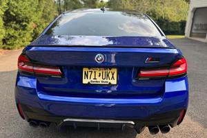 BMW <span class=keywords><strong>M5</strong></span> <span class=keywords><strong>Competition</strong></span> Package 2021 Usado Premium, Motor V8 Twin-Turbo de 617 hp - Product Image 3