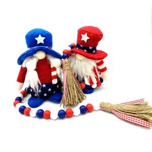 Guirlande de perles en bois avec pompons rustiques, décoration murale style ferme, rouge, blanc, bleu patriotique pour la fête de l'Indépendance américaine - Product Image 3