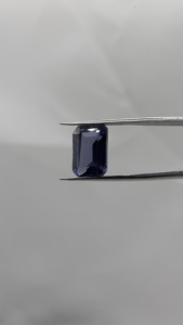 Par de Gemas Sueltas de Alejandrita Sintética Creada en Laboratorio con Corte Octogonal |   Cambio de Color |   Piedra de Joyería Facetada de Precisión de 10x14 mm y 20.25 ct - Product Image 4