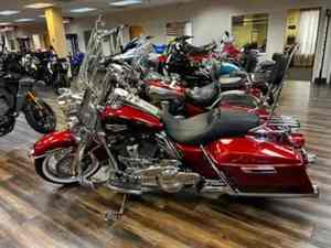 Harley-Davidson Road King d'occasion 2019 à vendre – Confort longue distance, conduite stable, performance de tourisme de haute valeur - Product Image 3