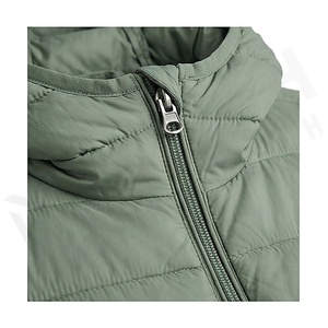 Hooded Quilted Jacket Women Winter Full Sleeve Solid Color Polyester Filling Zipper Closure Regular Length - Product Image 4