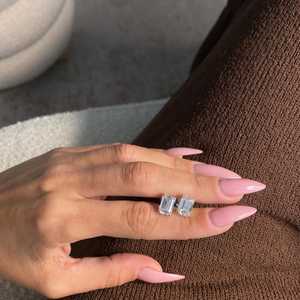 Pendientes de Diamante Corte Esmeralda de 1.01CT Cada Uno, Cultivados en Laboratorio, Oro Sólido de 10K, Joyería Fina, Regalo para Novia, Boda, Fiesta - Product Image 1