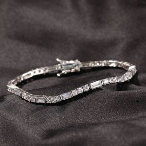 Pulsera de tenis de lujo con diamantes de moissanita para mujer, corte baguette y redondo, plata 925 chapada en oro, joyería geométrica - Product Image 1