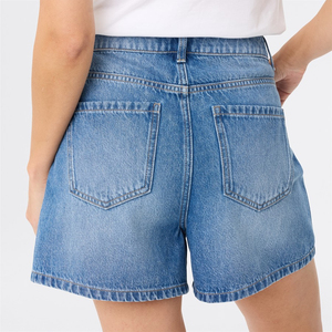 Shorts en jean de sport pour femme, grande taille, été, confortables, respirants, motif uni, en coton denim, avec poches avant et arrière - Product Image 4