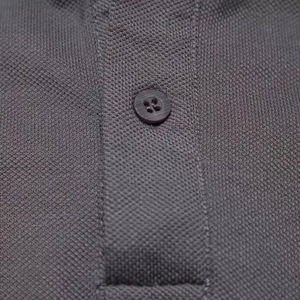 Polo en tricot à manches courtes pour homme, rayé, color-block, respirant, design décontracté, gris avec rayures blanches, jaunes et rouges - Product Image 4