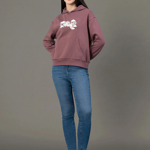 Sweat à capuche vert uni en molleton épais de coton délavé pour femme, collection automne-hiver 2026, avec logo personnalisé sur le devant et faible MOQ - Product Image 6