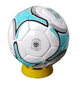 Balón de fútbol profesional de cuero PU para todos los climas, duradero, tamaño 5, de proveedor indio - Product Image 3