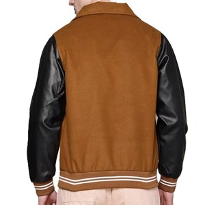 Veste varsity marron pour homme avec manches en cuir PU noir, col rabattu, vêtement décontracté - Product Image 3