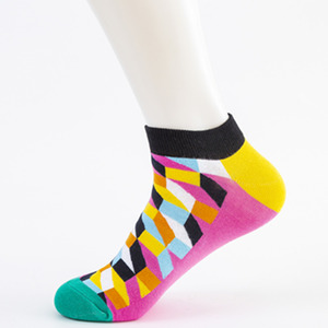 AL BARAKA WEAR Calcetines Personalizados al por Mayor, Fabricante de Calcetines de Algodón, Calcetines Deportivos Casuales Transpirables de Secado Rápido con Logotipo de Marca Privada para Hombre y Mujer - Product Image 3