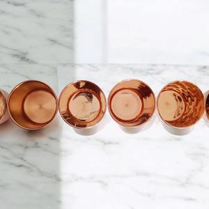 Bouteilles d'eau en cuivre faites à la main, écologiques, design classique, créations antiques, vente en gros, articles de bar pour restaurant, cuisine traditionnelle - Product Image 2