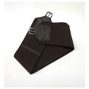 Cepillos de goma para el cuidado de los caballos Productos de aseo. - Product Image 5