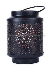 Juego de 3 Faroles Negros Hechos a Mano para Decoración del Hogar para Festividades Navideñas Exportador Mayorista - Product Image 5