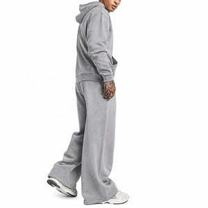 Ensemble survêtement gris à capuche pour homme, coupe ample, décontracté, avec poches latérales, en coton respirant, idéal pour l'automne - Product Image 1