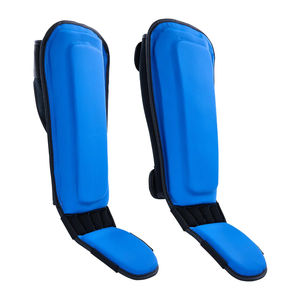Protections de Taekwondo et Karaté en mousse trempée pour le combat – Équipement de protection pour mains, pieds, tête, tibias – Protège-tibias en cuir professionnels - Product Image 2