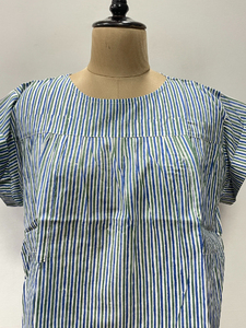 Haut en coton pour femmes, coupe ample, léger, haut d'été naturel, décontracté, style bohème, vêtements faits à la main - Product Image 2