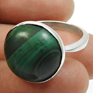 Bague bohème en malachite naturelle, fabriquée en argent sterling 925, cadeau idéal pour elle, bijou bohème artisanal en pierres précieuses. - Product Image 3