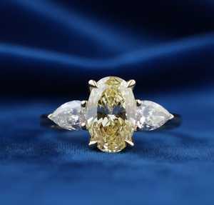 Precioso anillo de tres piedras con diamante amarillo de corte ovalado de 1.02 CT, cultivado en laboratorio, oro sólido de 14k, trilogía, regalo de boda para parejas - Product Image 5