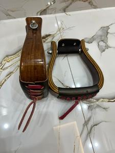 Estribos de Madera de Alta Calidad para Montar a Caballo, el Mejor Diseño, Estribos de Acero Inoxidable Sólido a Precio de Mayoreo - Product Image 1