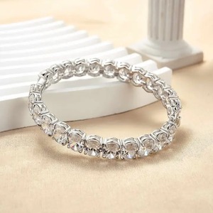 สร้อยข้อมือเทนนิสโมอิสซาไนต์เงินแท้ 925 ชุบทองคำขาว 18k ประดับด้วยพลอยสีขาวรูปไข่ 2.0 กะรัต สำหรับผู้หญิง - โรแมนติก หรูหรา - Product Image 3