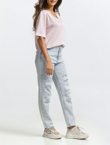 T-shirt ample pour femme, style actuel, rose clair, col en V, imprimé couleur unique, prix de gros auprès d'un fabricant pakistanais - Product Image 6