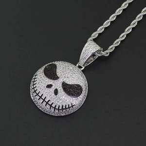 Pendentif Hip-Hop Moissanite Argenté Style Urbain, Meilleure Vente, Unisexe, Idéal pour les Vidéos Musicales et les Concerts - Product Image 2