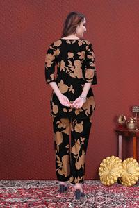 ชุดเซ็ตผ้าไมโครไฟเบอร์สีดำสำหรับผู้หญิง ลายพิมพ์รักษ์โลก คอกลม ชุดสองชิ้น ไซส์พลัส S ถึง 3XL ขายส่ง Kiran Nexus - Product Image 3