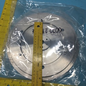 AMAT 0020-27975 PEDESTAL, 8 101 AL, SIN PINES - Equipo y piezas de semiconductores de confianza de Trusted Global Legacy - Product Image 2