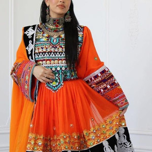 Robe afghane pour femmes, vêtements ethniques traditionnels élégants à manches longues, vêtements modestes confortables à coupe ample, vêtements brodés pour musulmanes - Product Image 4