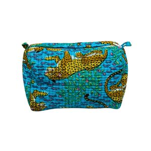 Sac cosmétique durable imprimé bloc léopard-Pochette de voyage en coton bleu - Product Image 1