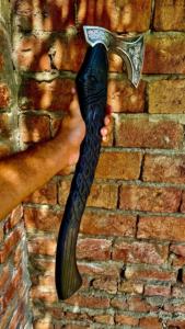 Cabeza de Hacha Vikinga SCL, Diseño Auténtico de Tomahawk, Hecha a Mano, Acero al Carbono, Mango de Madera de Palisandro, para Reenactaciones Históricas - Product Image 4