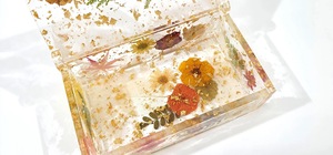 Eco-Friendly Handmade Resin Rectangle <b>Box</b> <b>for</b> Gift Jewelry Storage-Modern Christmas Design Soft Interior <b>for</b> Delicate Items Feng - Product Image 4