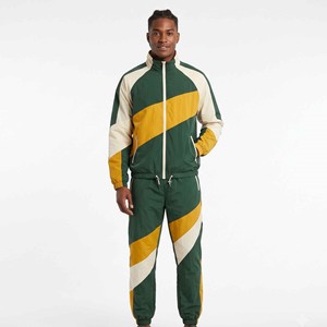 Factory Direct Selling Solid Color Lightweight Polyester Nylon <b>Wind</b> <b>Breaker</b> Custom Logo Streetwear Tracksuit for Men - Product Image 5