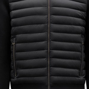 Chaqueta Acolchada de Alta Calidad al por Mayor con MOQ Bajo, Cuello Alto con Cierre, Logotipo Frontal Personalizado, Colores Personalizados, Invierno - Product Image 4