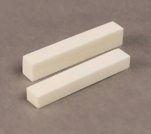 Producto de alta demanda: Nuts y saddles de guitarra de hueso auténtico - Product Image 4