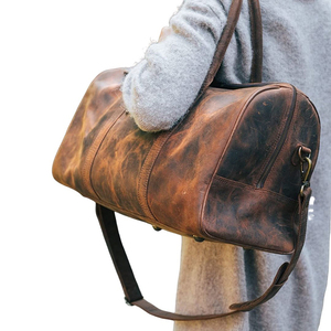 Sac de voyage moderne de grande capacité en cuir véritable à 100 % avec fermeture éclair, sac de week-end portable marron avec compartiment à chaussures - Product Image 1