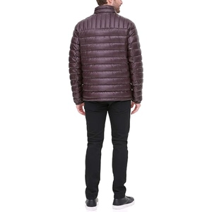 Blouson matelassé homme effet cuir personnalisé, à capuche, avec garniture en fourrure, chaud, décontracté, pour l'extérieur, style mode, fournisseur OEM en gros - Product Image 5