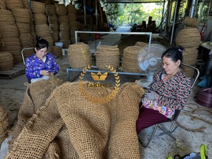 Velas de sombra de fibra de coco 100% natural e ecológica à prova de intempéries, com proteção UV e resistência a chuvas ocasionais - Product Image 3