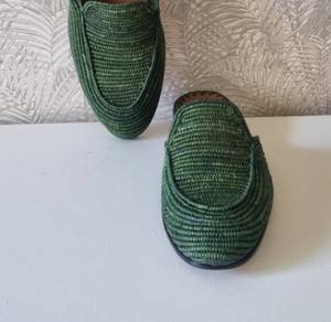 Sandalias de rafia hechas a mano para hombre: Mules de cuero marroquí - Product Image 1