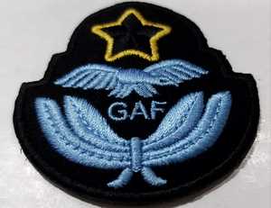 Badges rembourrés personnalisés en polyester tissé 3D de qualité écologique avec motif étoile brodé et gaufré à la machine, personnalisation au Pakistan - Product Image 1