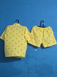 ชุดนอนสบาย ผ้าเนื้อนุ่ม ระบายอากาศดี ชุดนอนและชุดลำลองสุดเก๋ - Product Image 2