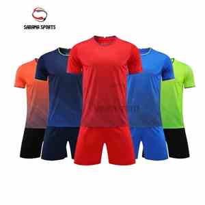 Camiseta de Fútbol Personalizada 100% Poliéster Transpirable para Adultos, Secado Rápido, Impresión de Nombre y Número, Uniforme de Fútbol - Product Image 3