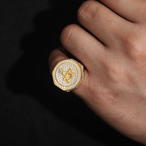 Bague signet pour homme en or blanc avec diamants naturels taille brillant ronde couleur G, idéale pour le quotidien - Product Image 3